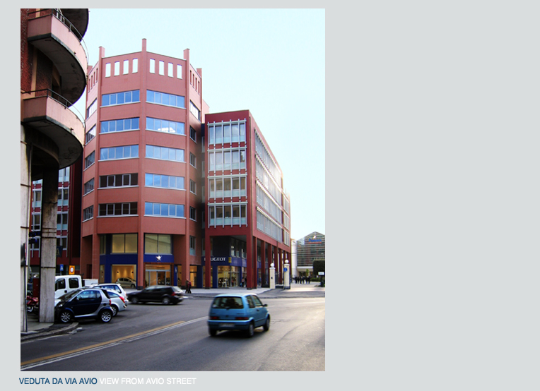 Pianta edificio Genova Fiumara; appartamenti; complesso immobiliare; Casiroli locali vendita auto, Atelier di architettura; Atelier di architettura Genova, edificio diamante, Renzo Trufelli, Vincenzo Rossi